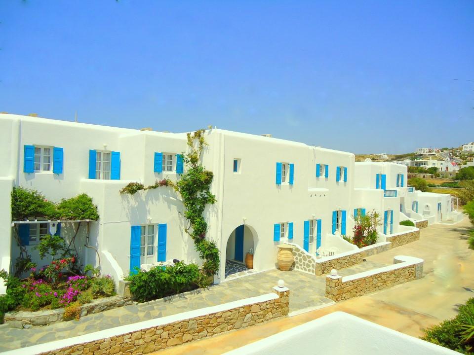 Cyclades Blue Aparthotel 3*